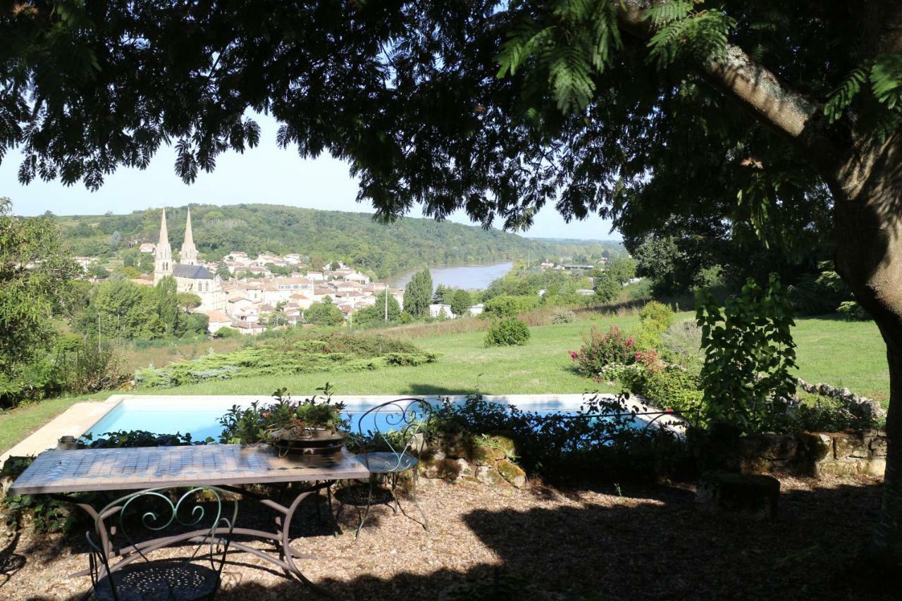 Les 4 Elements St Emilion Bed & Breakfast Branne  Ngoại thất bức ảnh