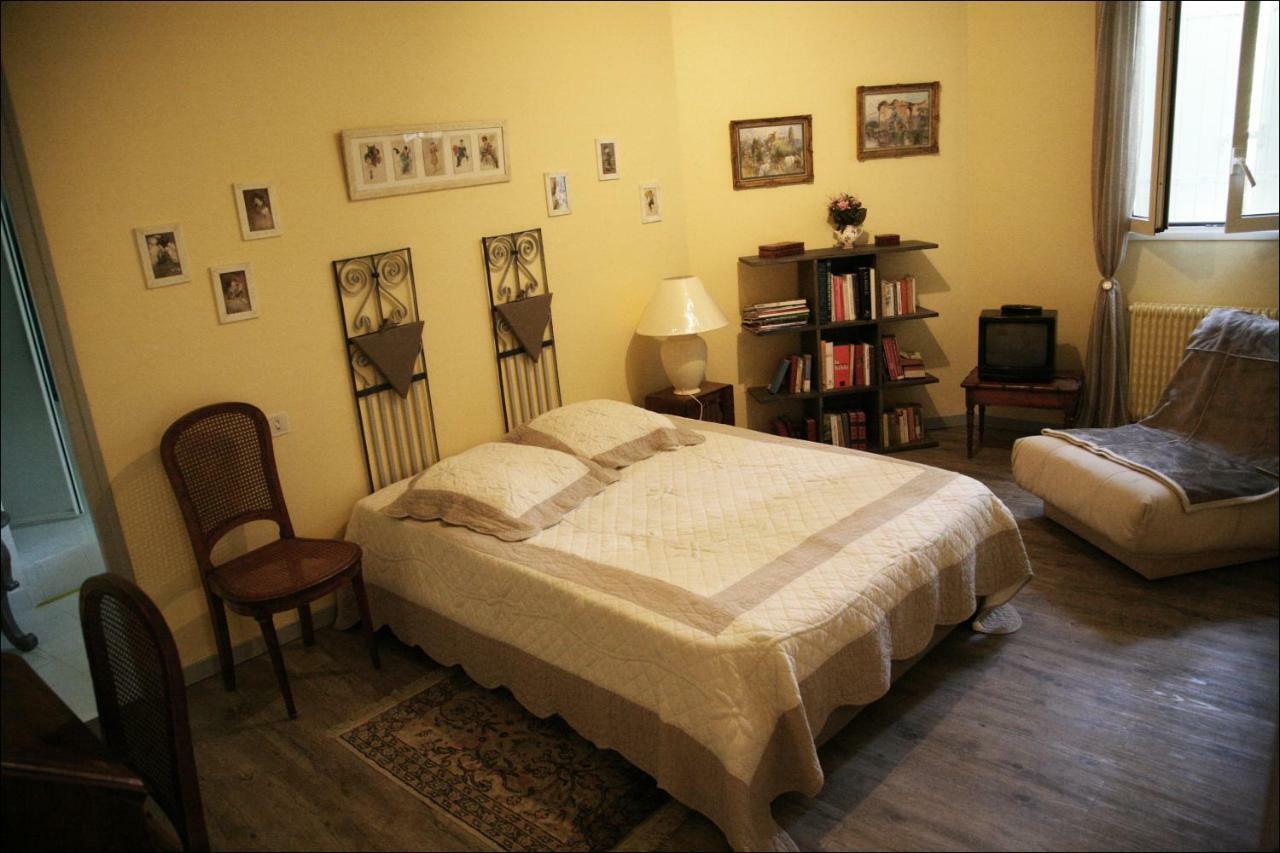 Les 4 Elements St Emilion Bed & Breakfast Branne  Ngoại thất bức ảnh